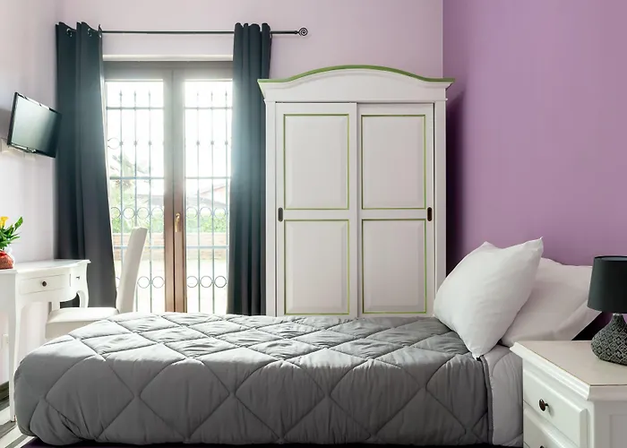 Myricae No Late Arrival Гостевой дом Фьюмичино