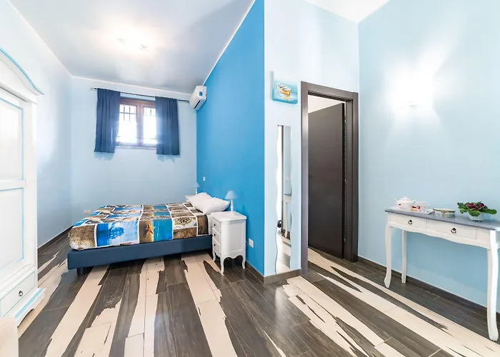 Myricae No Late Arrival Гостевой дом Фьюмичино